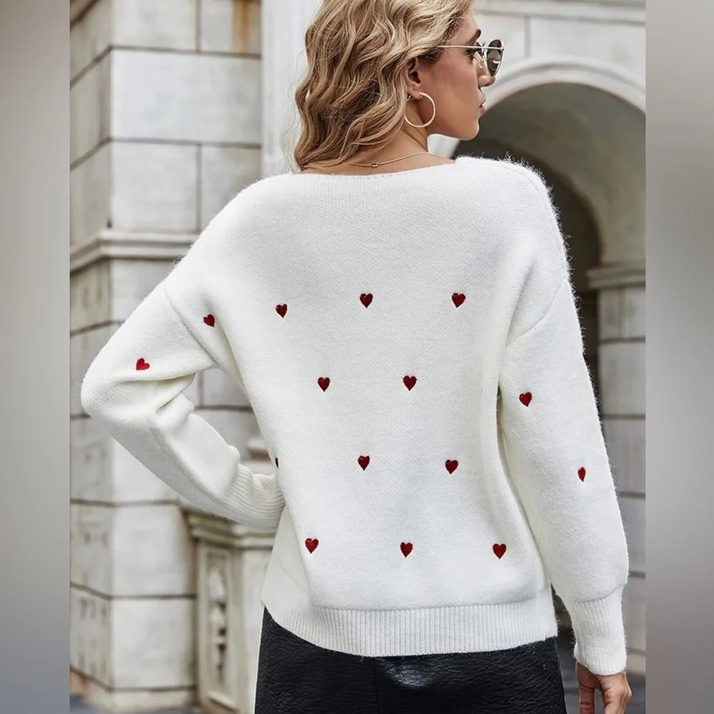 ECOWISH White Heart Patterned Valentines Women's Sweater - Picture 5 of 9